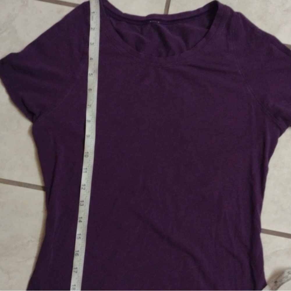 Lululemon Let Be Short Sleeve Tee in Wee Stripe Tender Violet Black Size 6 - Picture 8 of 9